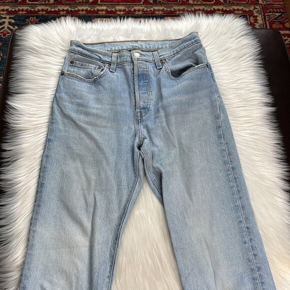 Levi’s 501 Original Fit Stretch Jeans - Picture 3 of 8